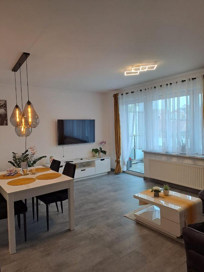 Apartament Sloneczny Apartment Jelenia Gora Exterior photo